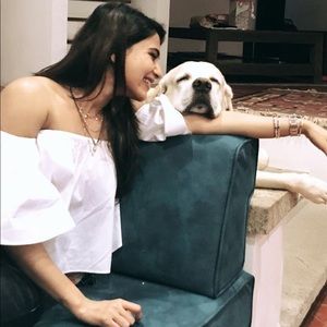 Meet your Posher, Vasudha